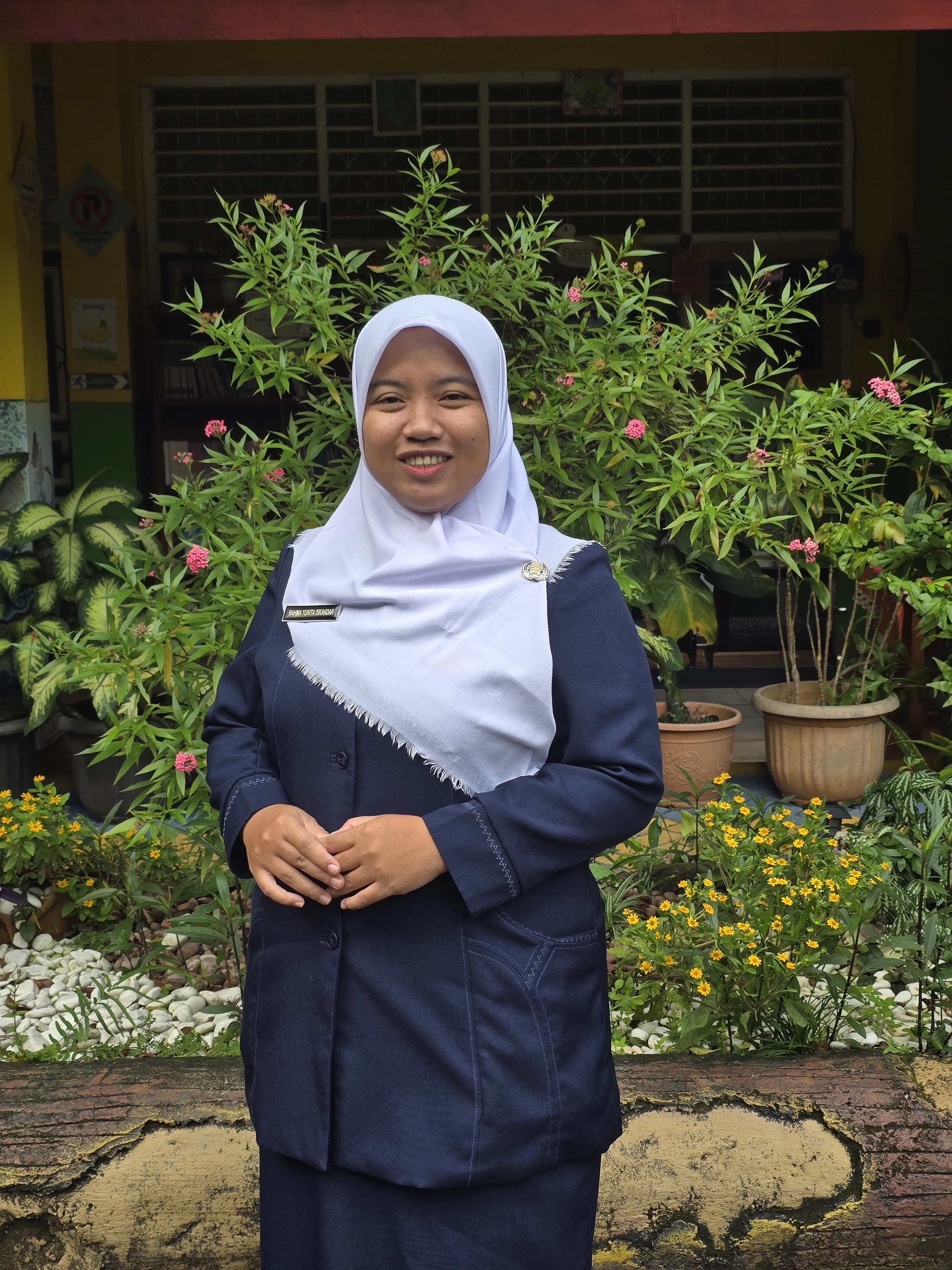 RAHMA YUNITA ISKANDAR,S.Pd